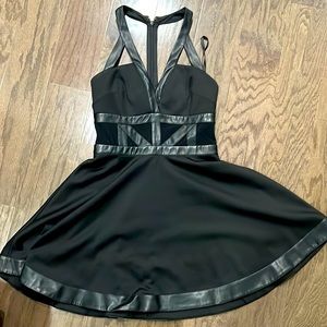 Bebe dress in size 8 brand new never worn!